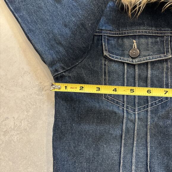 Vintage Y2K Billabong Denim Jacket Faux Fur Blue Trim Women's Sz Medium - Picture 4 of 8